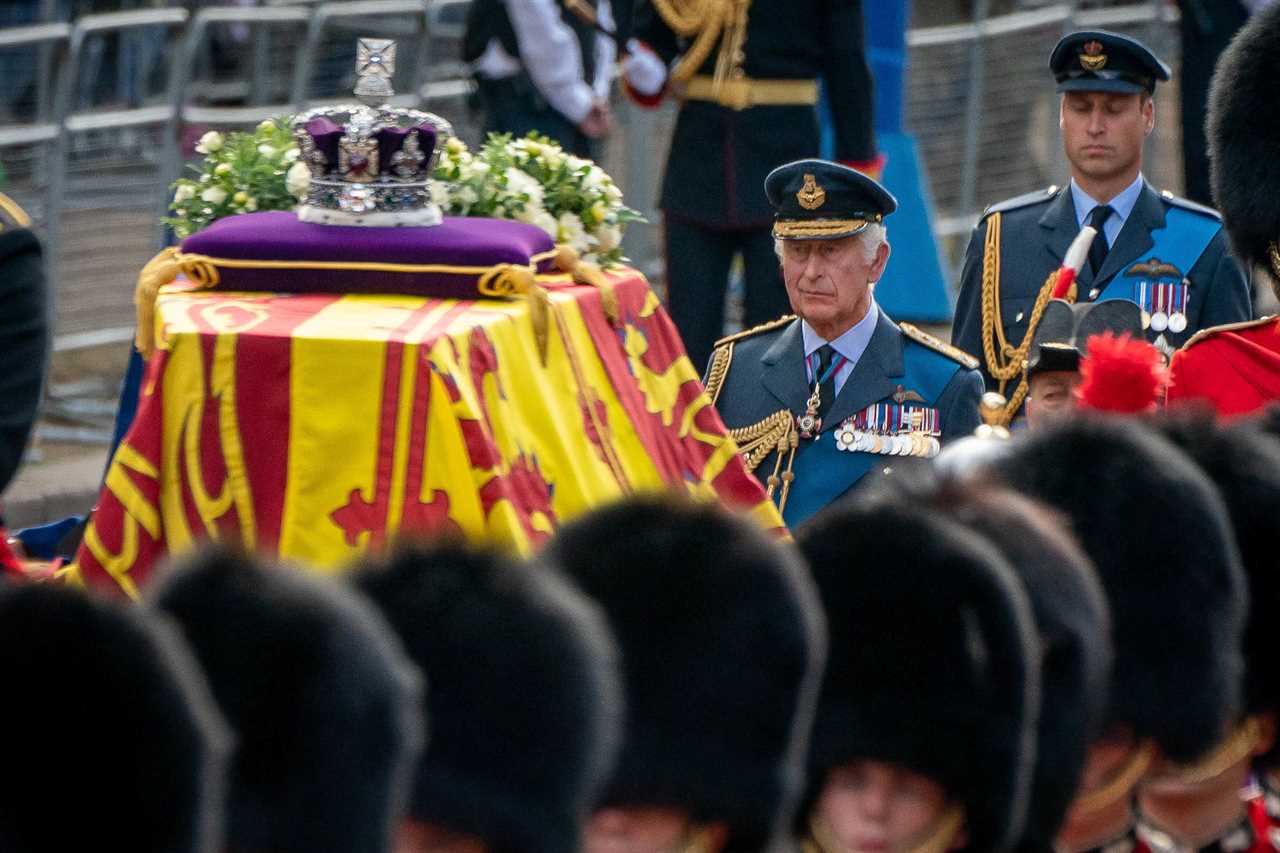 Susanna Reid reveals she queued for SEVEN hours to see the Queen lying in state