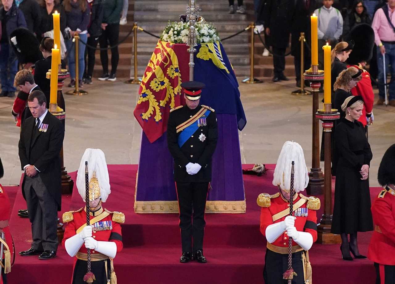 Queue to see the Queen’s lying-in-state coffin will close TODAY