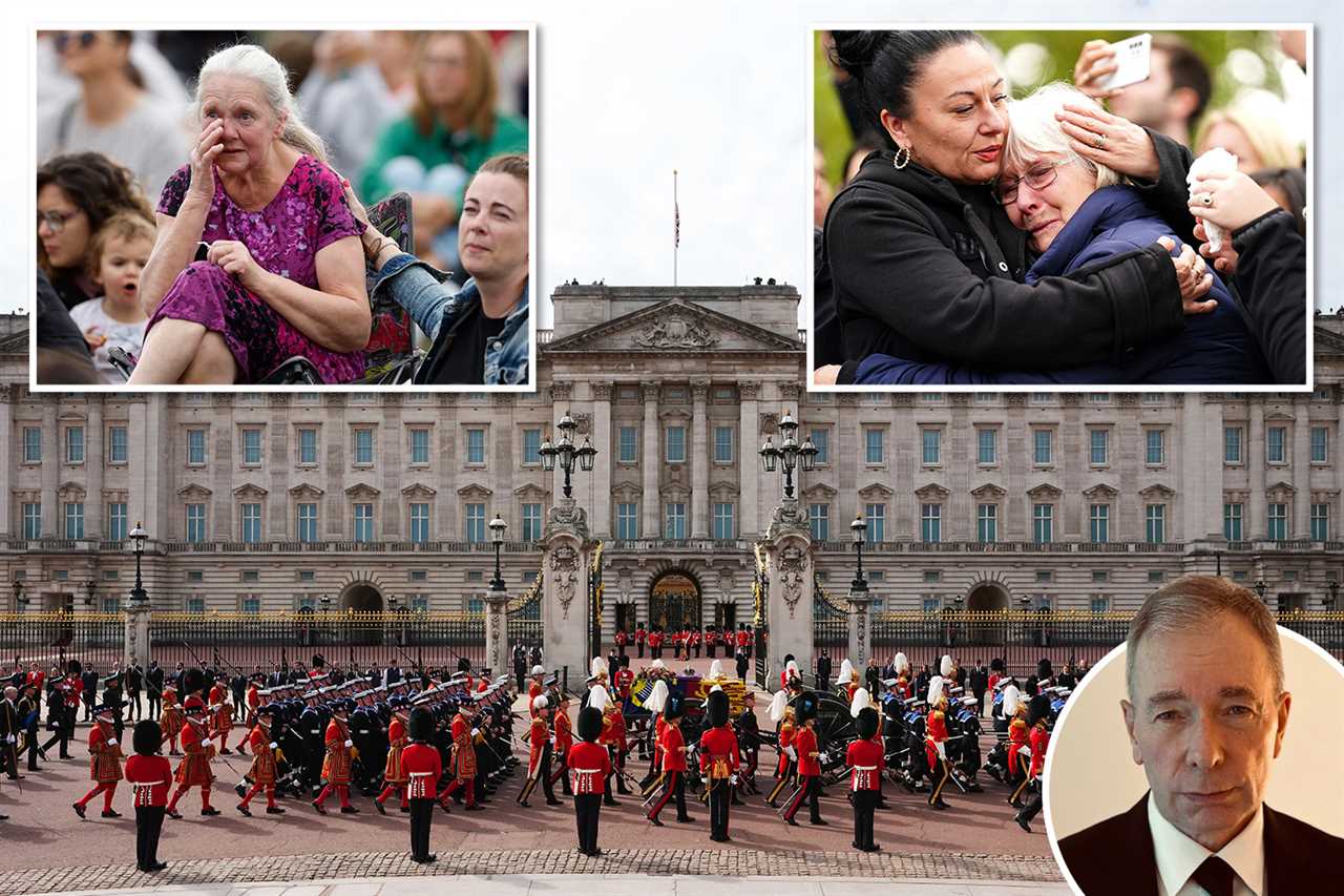 Moving moment a vast and silent crowd welcomed the Queen home for final time