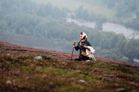 King Charles flies to Scotland to begin royal period of mourning after burying his mum the Queen in emotional service