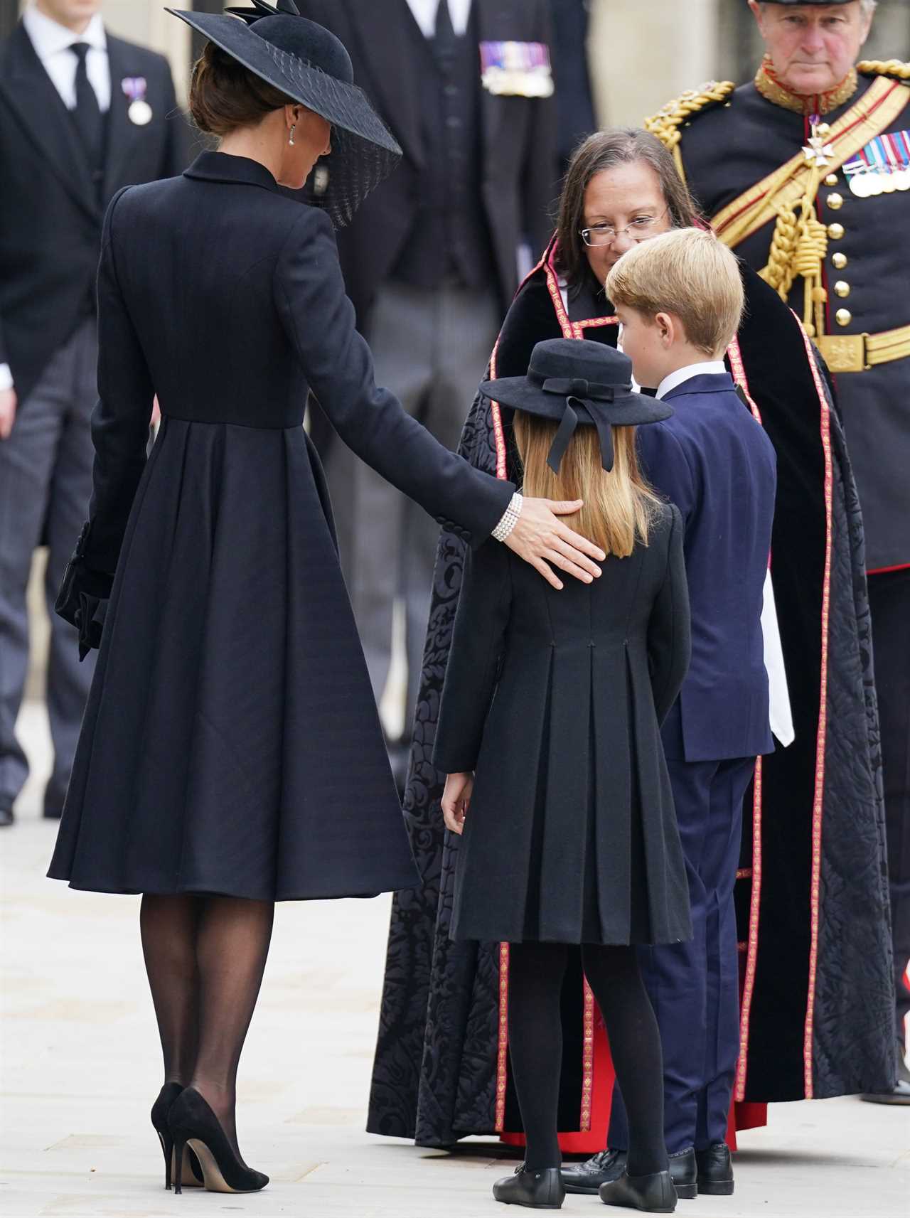 Sweet moment between Kate & Princess Charlotte at Queen’s funeral spoke volumes about her as mum, says parenting expert