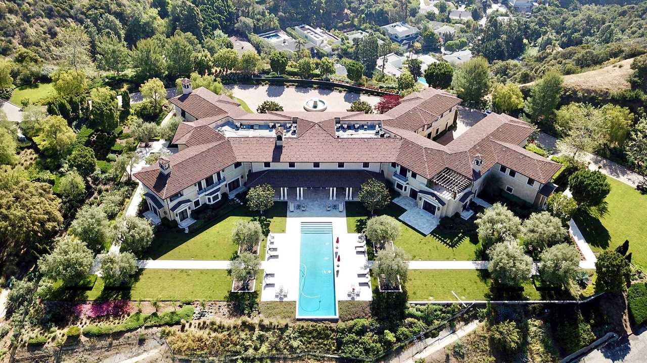 Tyler Perry reveals why he lent Meghan Markle and Prince Harry his $18million Beverly Hills mansion after Megxit