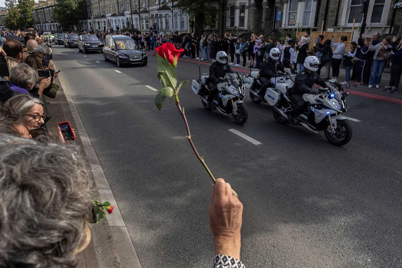 Royal fans complain about ‘disrespectful and inappropriate’ behaviour as the queen’s coffin passes by crowds of mourners