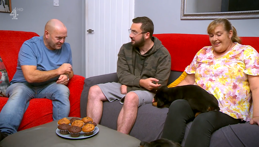 Gogglebox fans left obsessing over Malone’s new family member as they make debut on the show