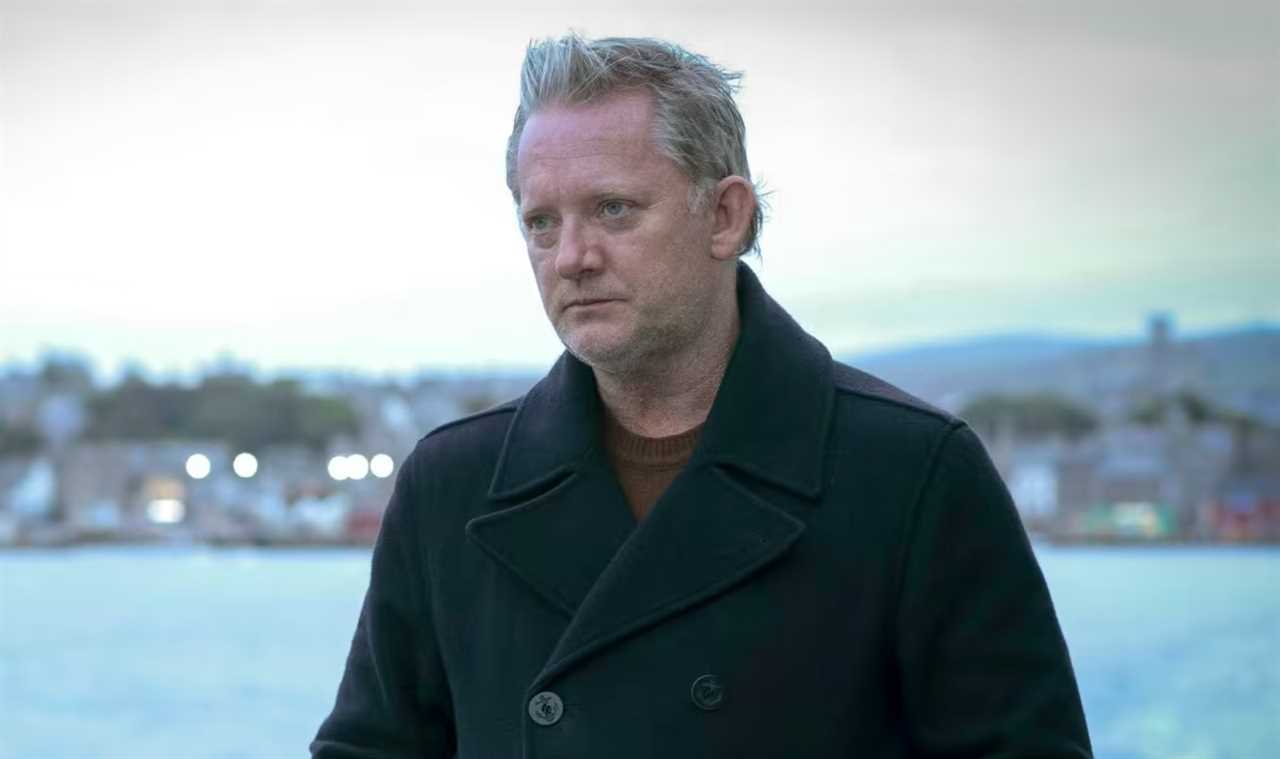 Shetland’s Douglas Henshall hits back at ‘online abuse’ after being slammed for ‘nasty and offensive’ tweets