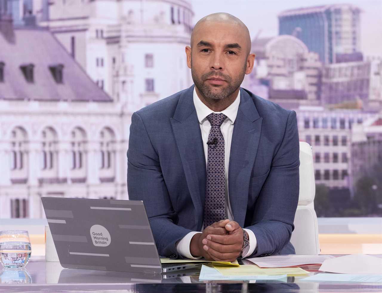 Good Morning Britain’s Alex Beresford marries fiancée in stunning clifftop ceremony