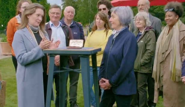 Antiques Roadshow guest left crying and ‘unable to breathe’ as she learns life-changing truth behind diamonds