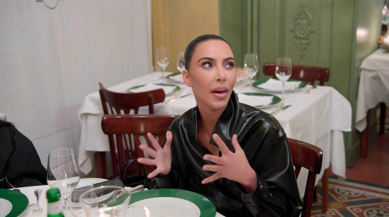 Kardashian fans mock Kim for asking waiter ’embarrassing’ question at dinner and not knowing ‘obvious’ food item