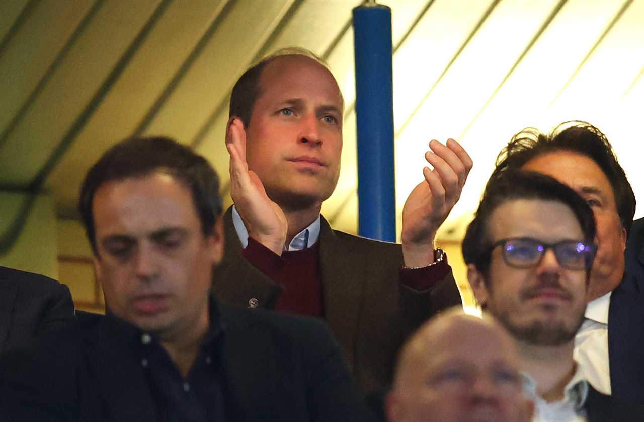 Prince William discusses tactics with England footie boss Gareth Southgate and casts eyes over potential future stars