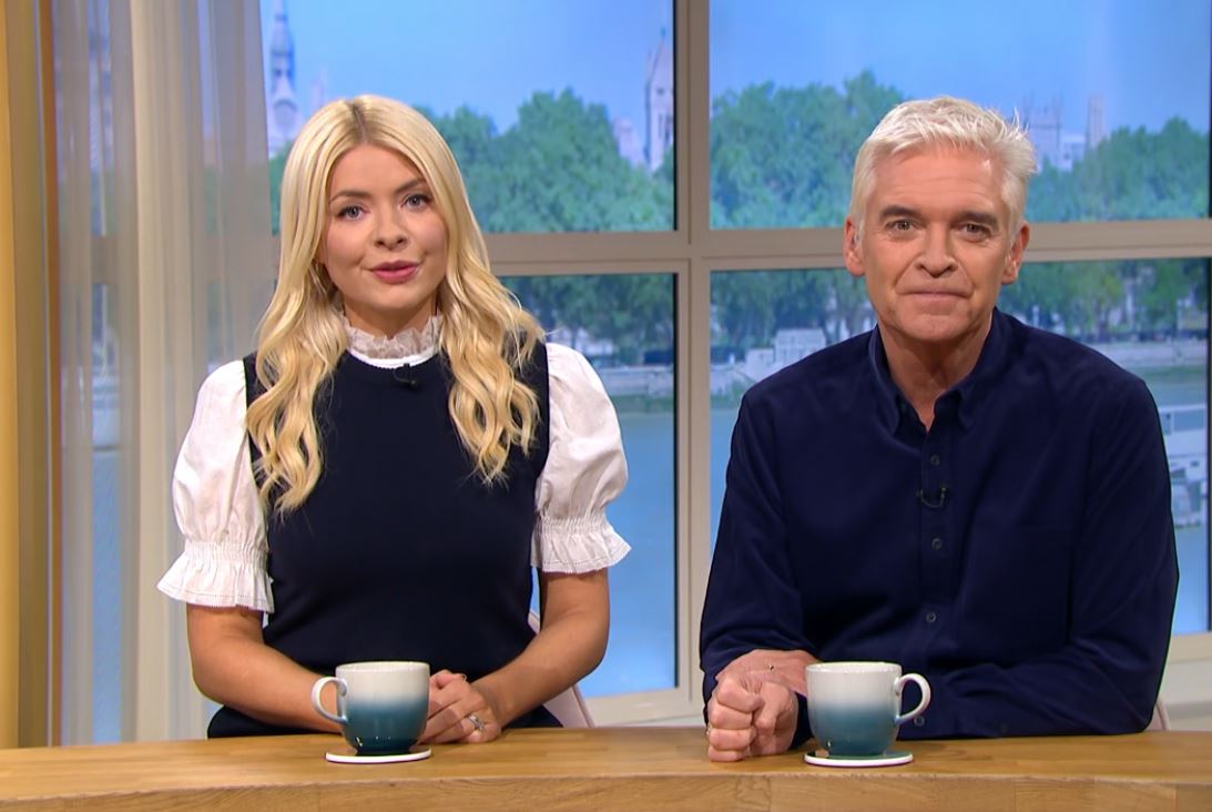 Holly Willoughby takes a walk in the park amid rumours of ‘tension’ between her and Phillip Schofield on This Morning