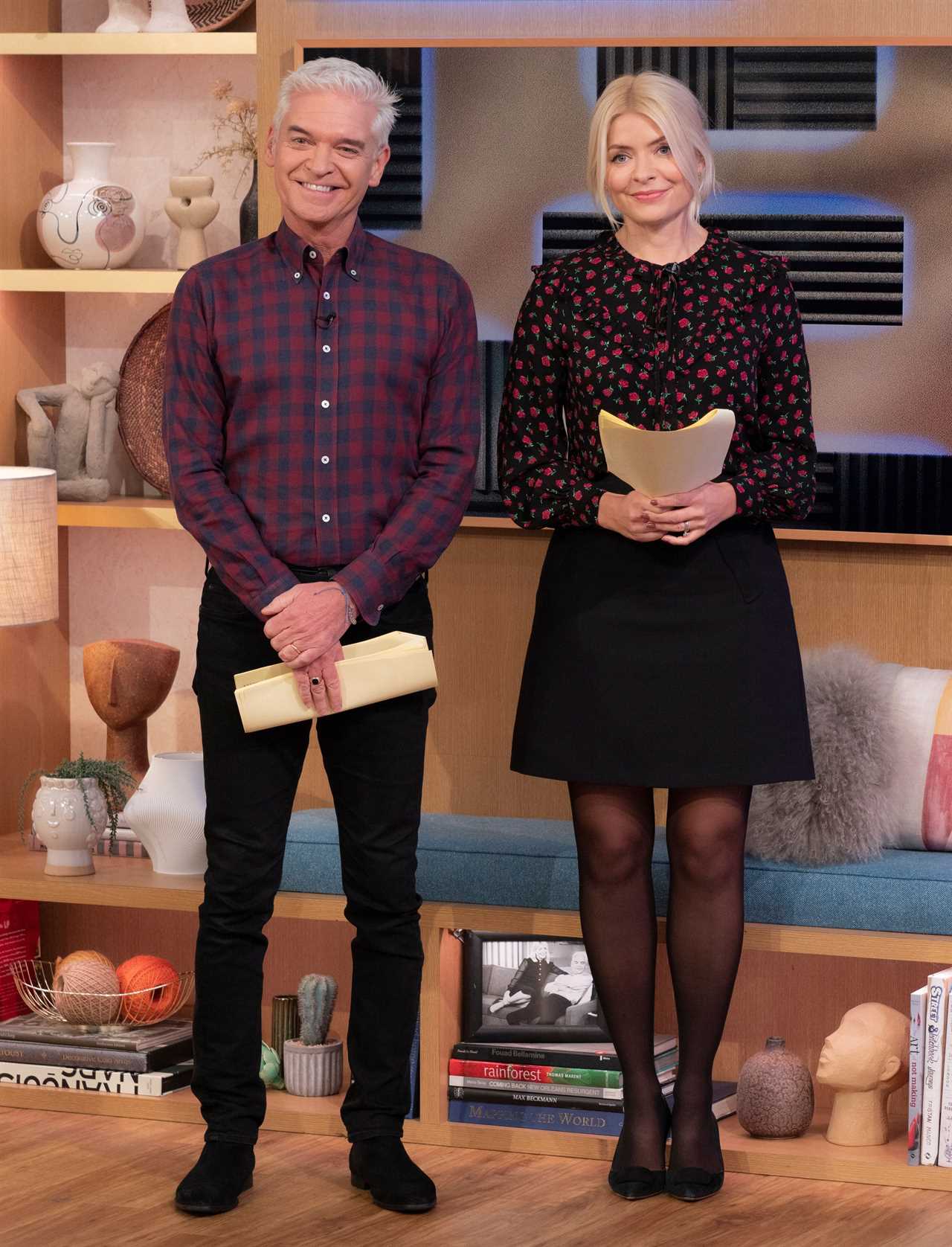 Holly Willoughby and Phillip Schofield ‘set to leave This Morning by 2023’, claim bookies