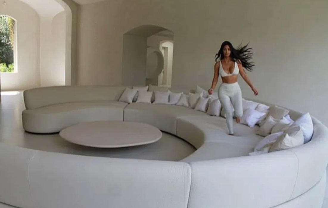 Kim Kardashian’s strict rules for entering her $60M all-white mansion including no phones & no food near ritzy furniture