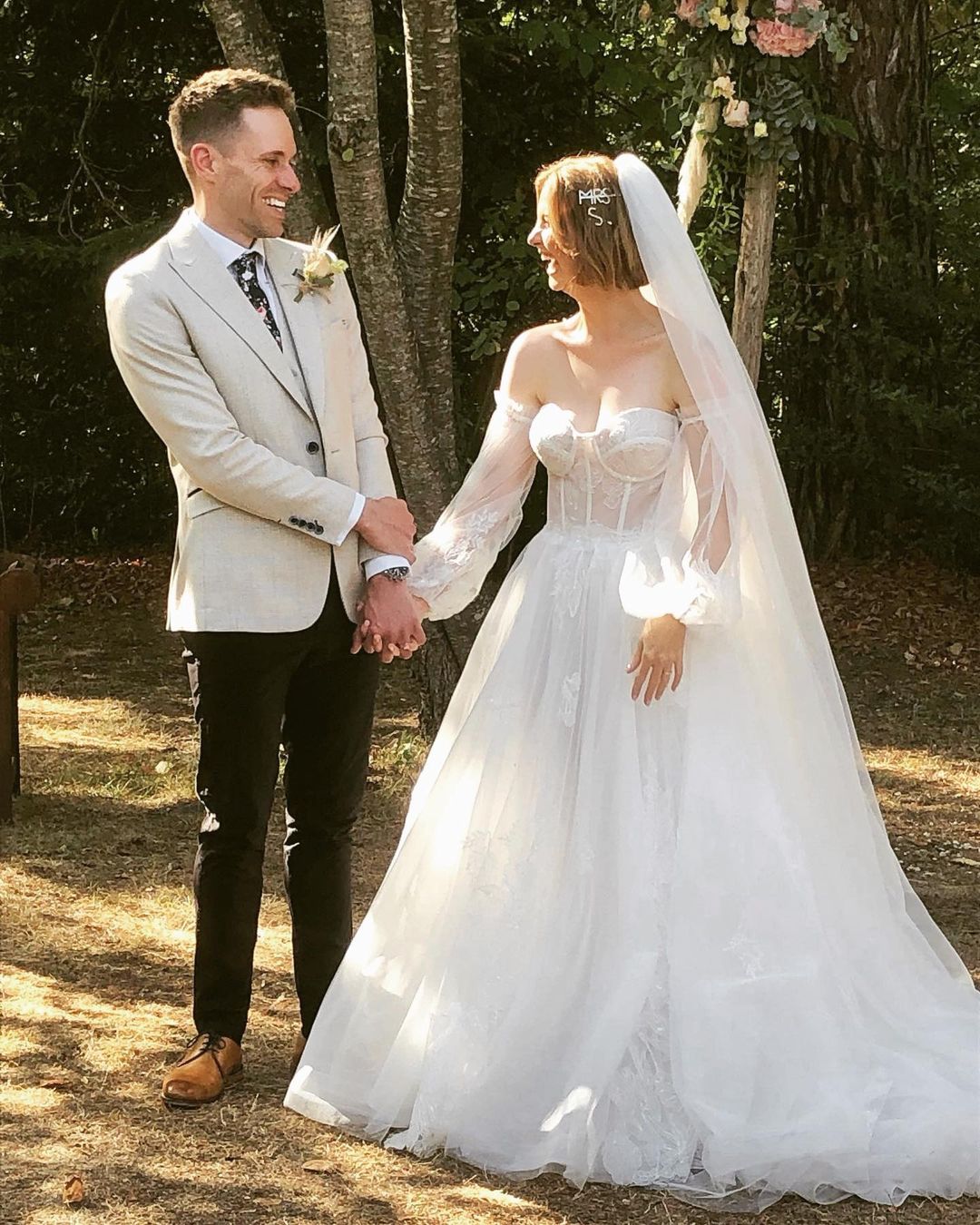 Hollyoaks and Waterloo Road star Lucy Dixon marries fiance in incredible outdoor ceremony in France