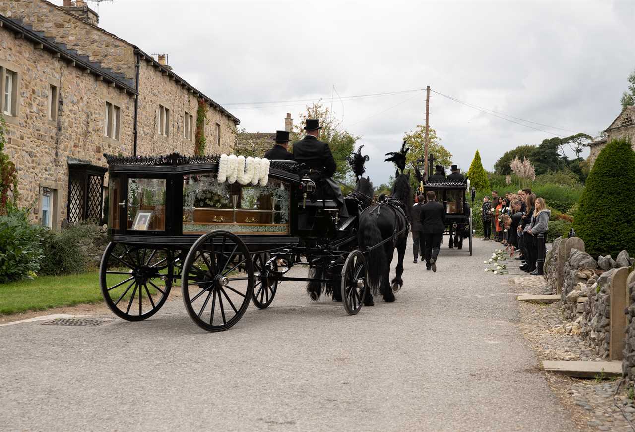Emmerdale spoiler: Double Dingle funeral brings whole of village to a standstill