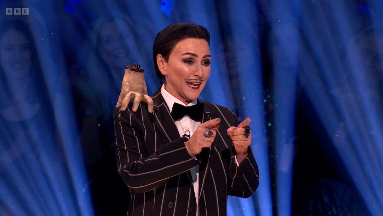 Strictly viewers convinced bosses ‘stepped in’ after Tony Adams stops show to make apology to Shirley Ballas