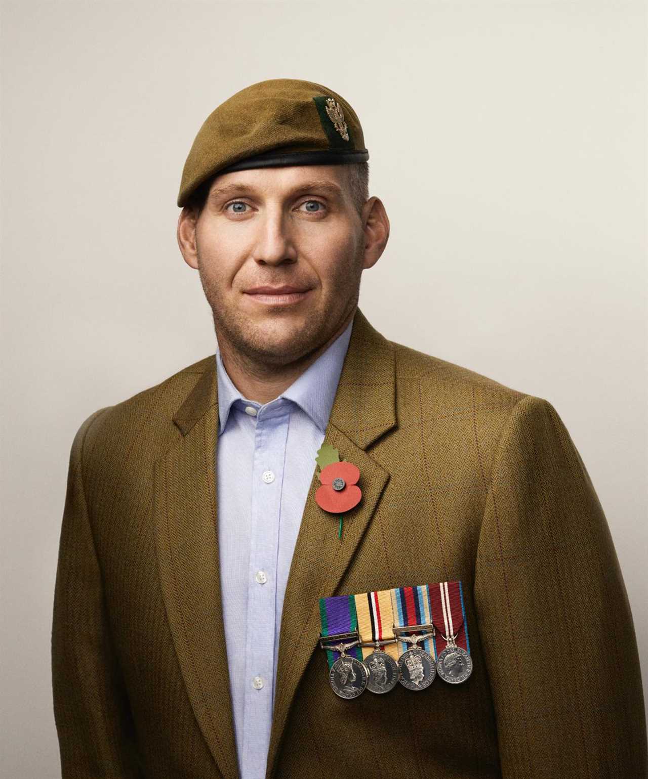 I trained with Prince William but a decade later I nearly killed myself – please buy a poppy to help ex-soldiers like me