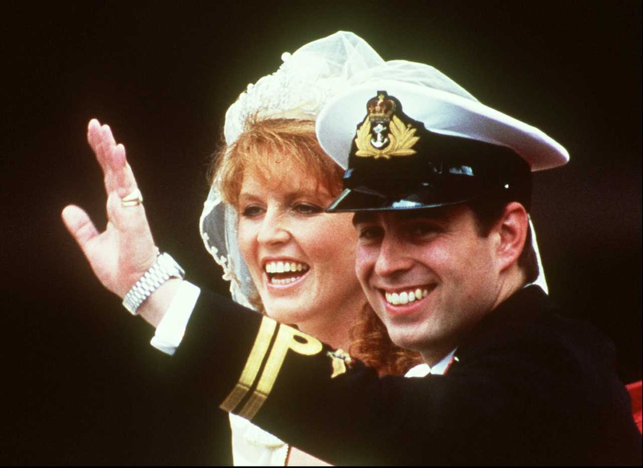 When did Prince Andrew and Sarah Ferguson divorce?