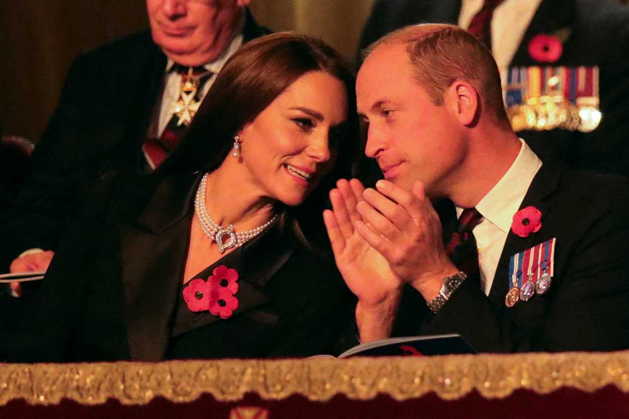 Kate Middleton pays tribute to the Queen with touching gesture at Festival of Remembrance – did you spot it?