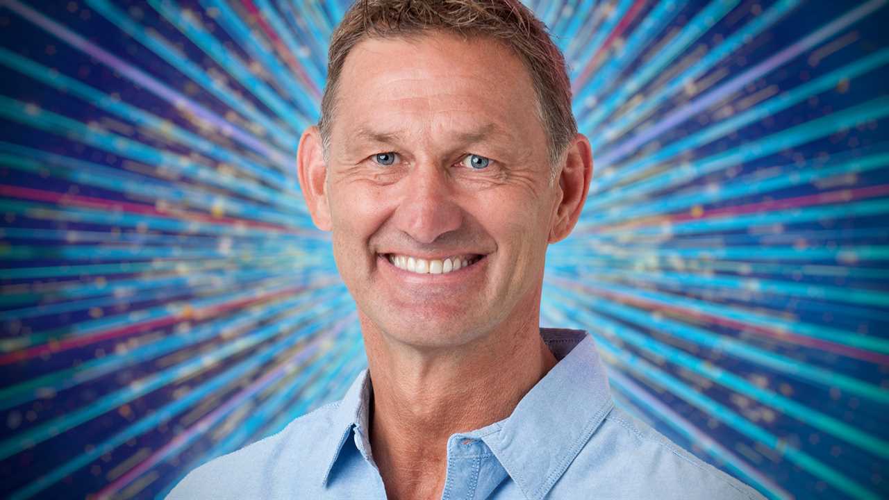 What injury did Tony Adams sustain on Strictly Come Dancing?
