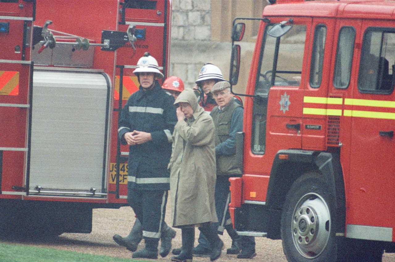 How Prince Andrew played role in breaking devastating news to Queen that sparked historic speech in ‘worst year ever’