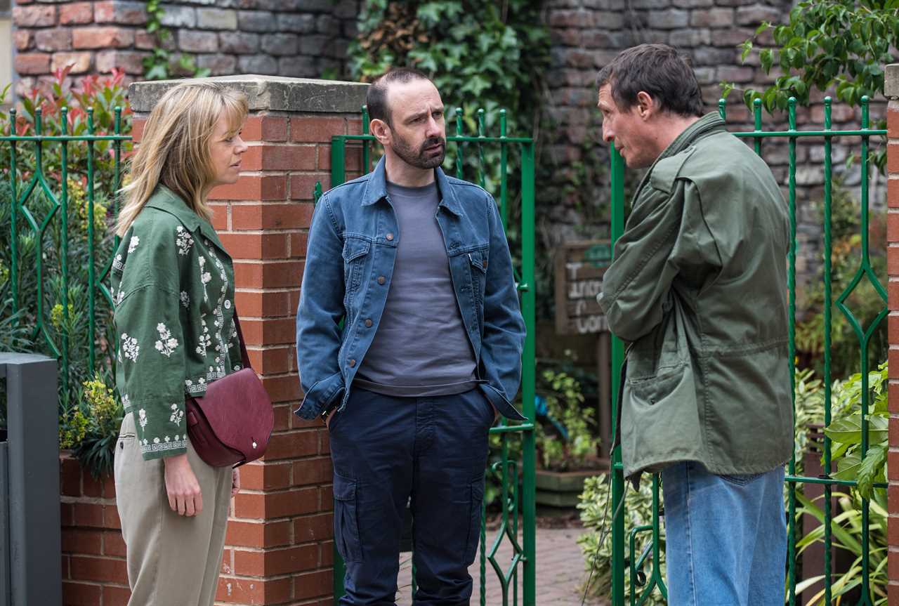 Coronation Street spoilers: Maria Connor in danger as racist thug Griff targets her in smear campaign