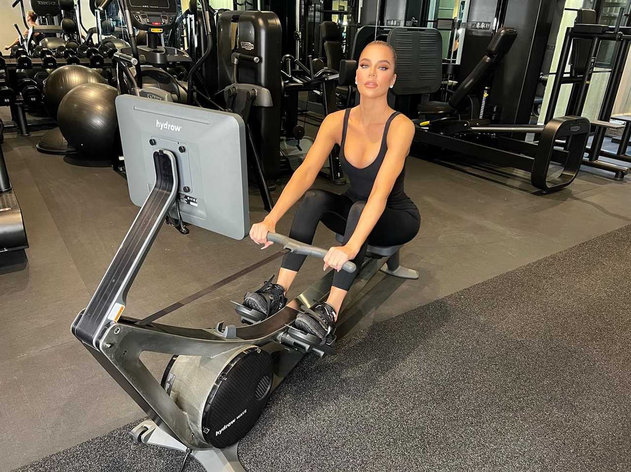 Kardashian fans mock Khloe after spotting ‘clue’ star is ‘pretending’ to workout in new photo of her inside gym