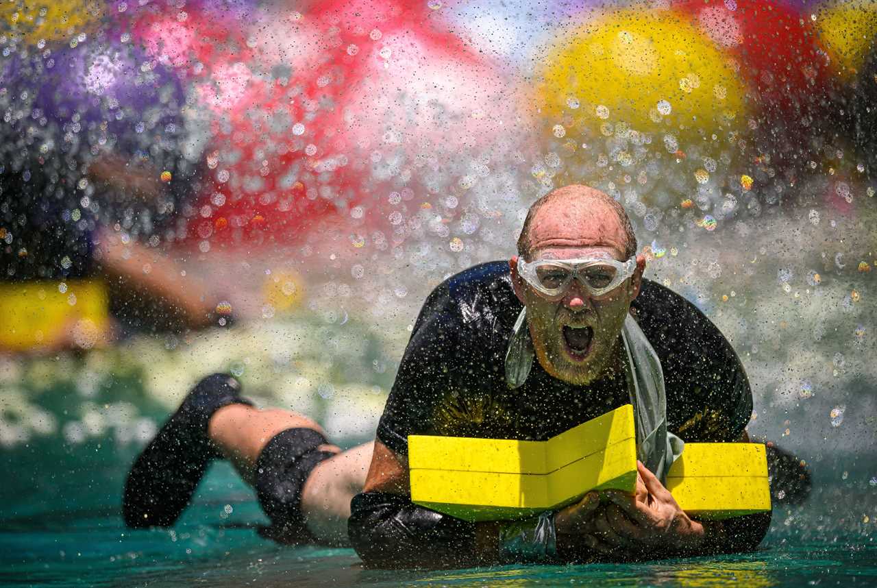 I’m A Celeb’s Mike Tindall slides his way through I’m A Celebrity Cyclone and gets a star