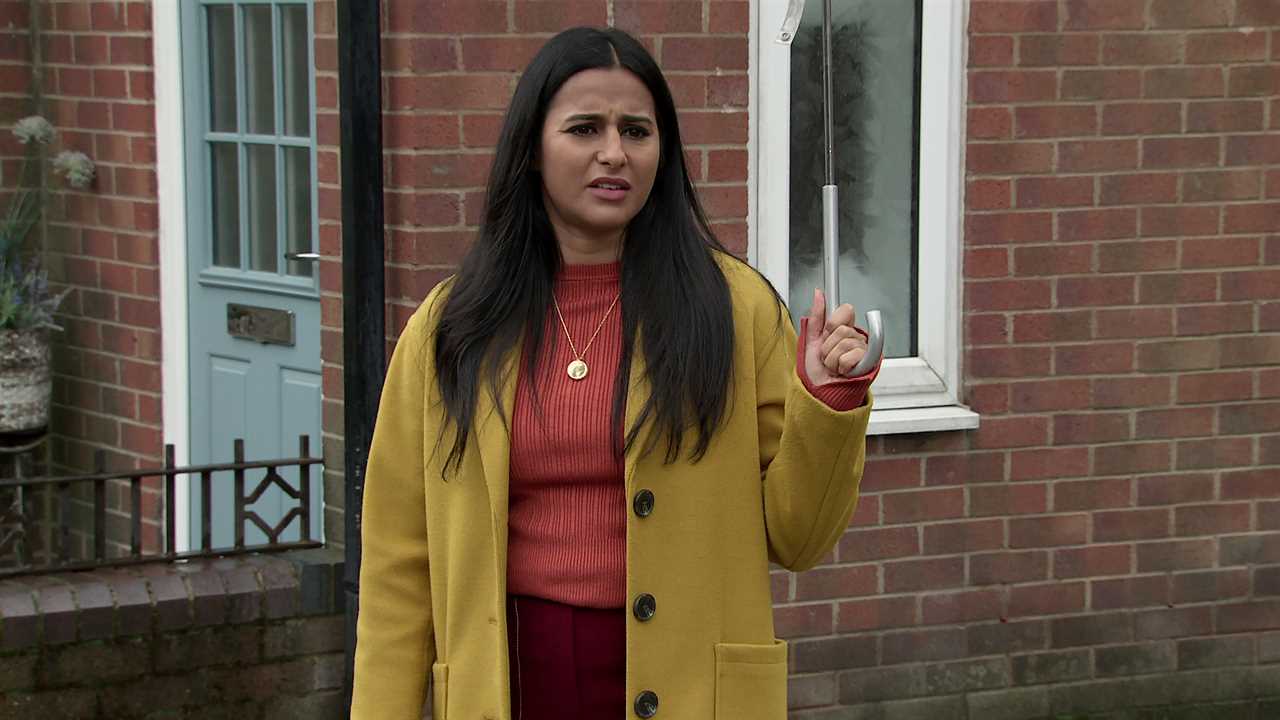 Coronation Street spoilers: Alya Nazir in danger as racist Griff threatens her