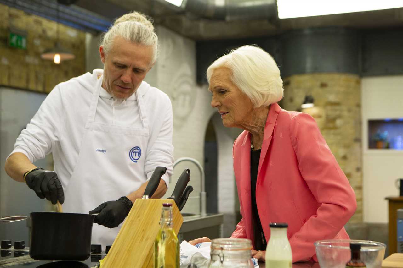 Celebrity MasterChef’s Jimmy Bullard finally reveals reason behind mysterious black gloves that ‘freaked out’ viewers