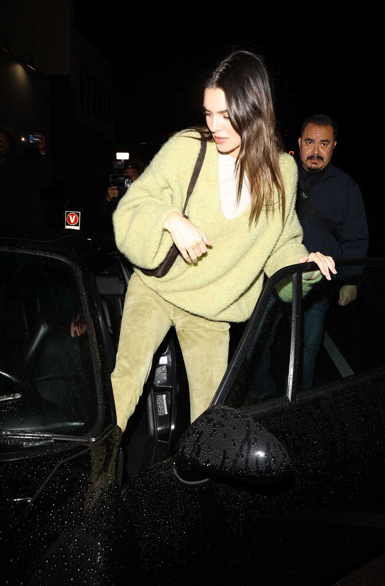 Kardashian fans mock Kendall Jenner’s all green outfit & claim she ‘looks like the grinch’ in new photos of star in LA