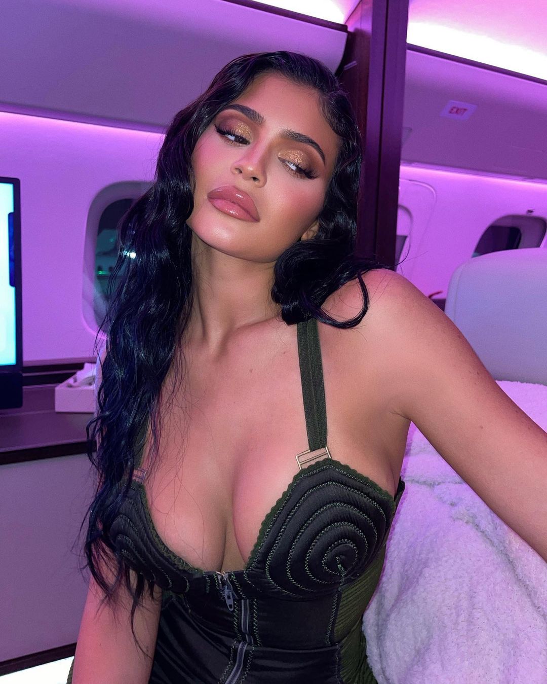 Kylie Jenner and Travis Scott ripped for flying in separate private jets to same location