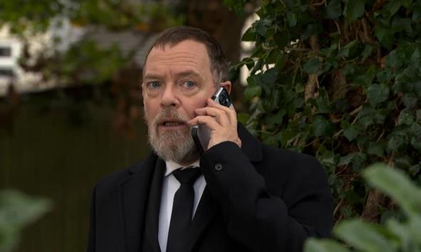 EastEnders fans ‘work out’ identity of Ian Beale’s mystery lover