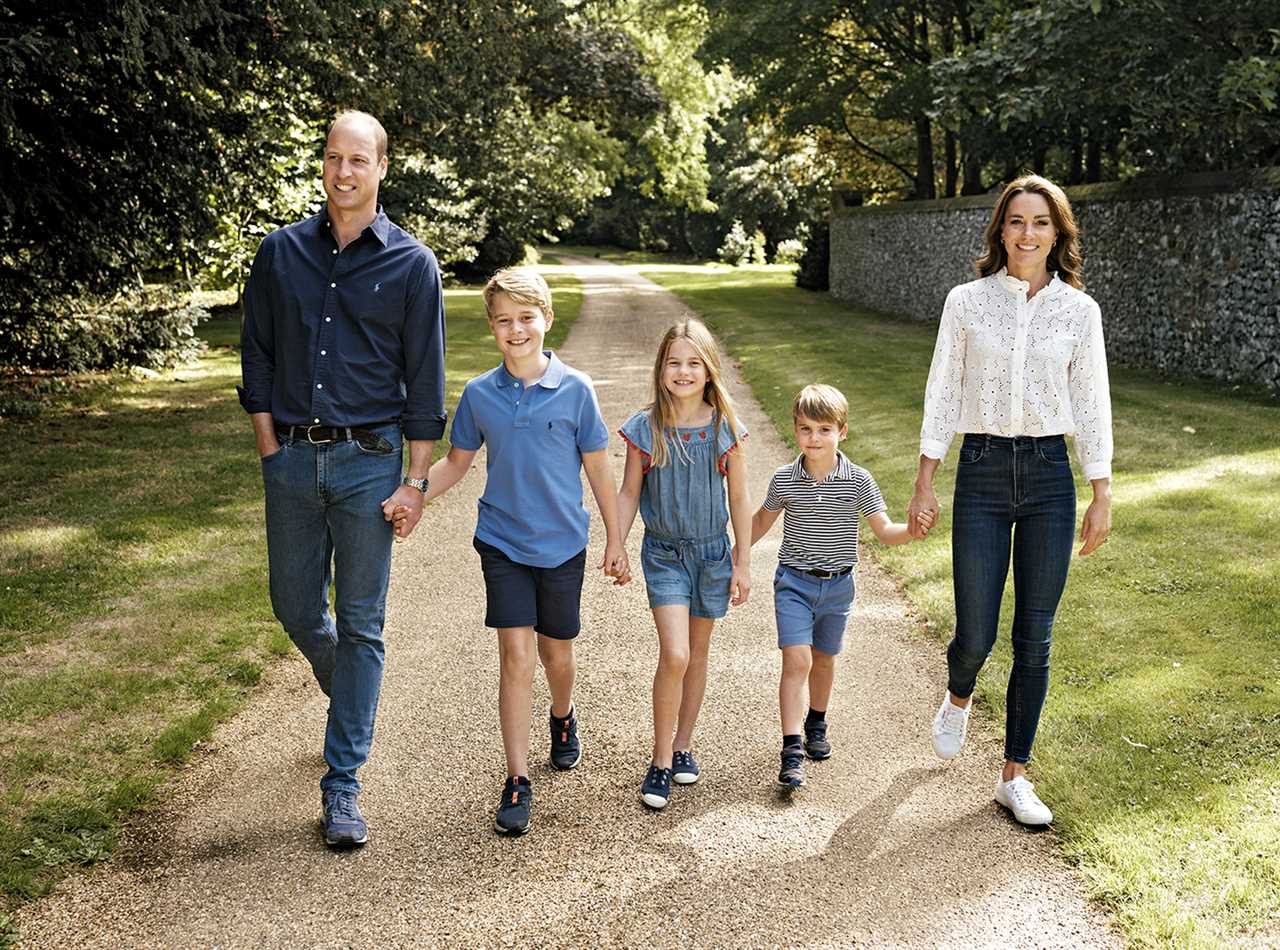 Princess Kate and Prince William share new Christmas card photo of them holding hands with George, Charlotte and Louis