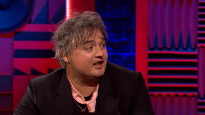 Pete Doherty electrocuted after biting through Christmas lights wire – leaving white streak in his hair