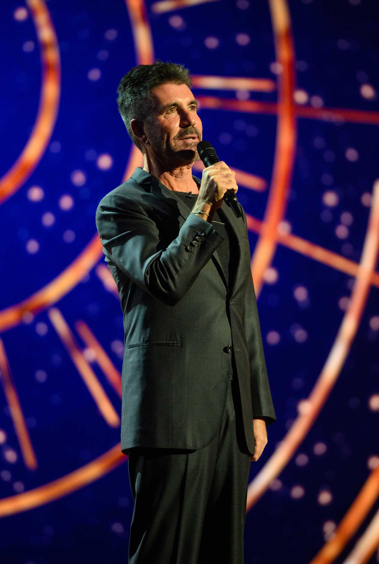 Simon Cowell stuns Royal Variety Performance viewers as he looks younger than ever after giving up Botox