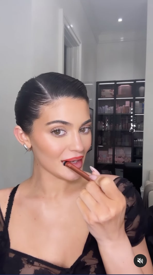 Kardashian fans slam Kylie Jenner’s bizarre beauty blunder in a new video saying it looks ‘weird’ & ‘unfinished’