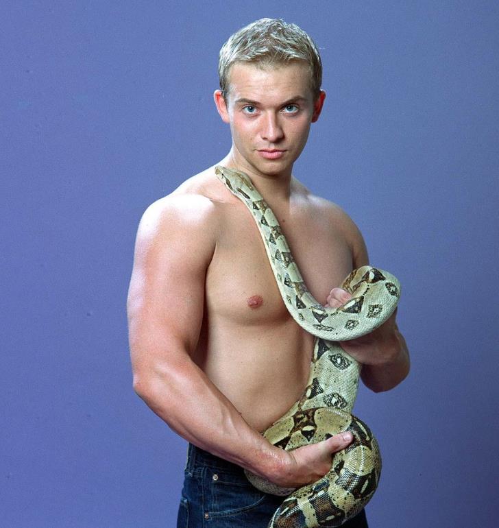 Coronation Street’s stripper Sam ‘The Python’ Kingston actor Scott Wright unrecognisable 20 years after soap exit