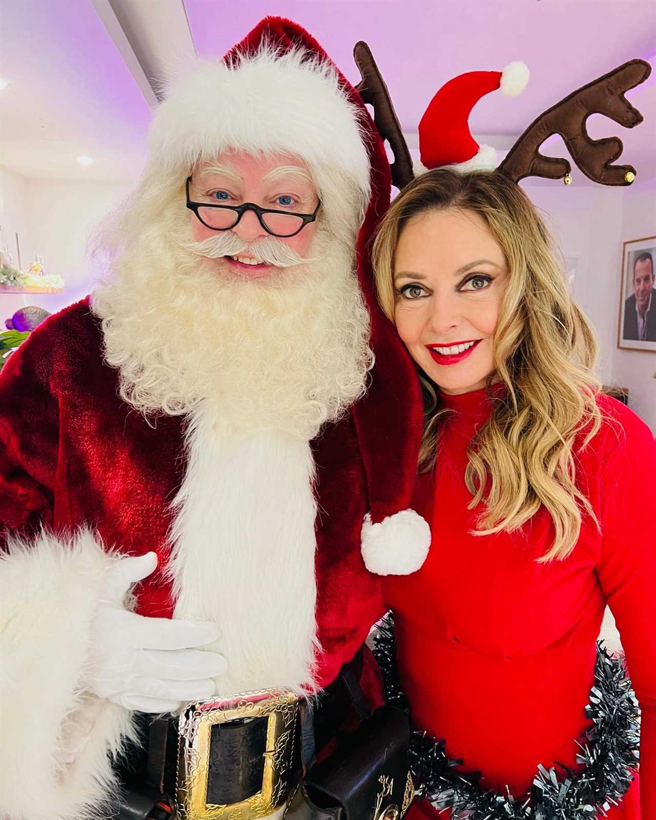 Carol Vorderman sizzles in skintight red dress for This Morning Christmas special