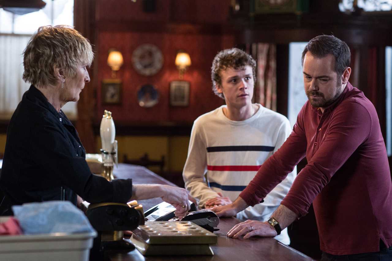 EastEnders fans demand Carter family return after Mick is lost at sea