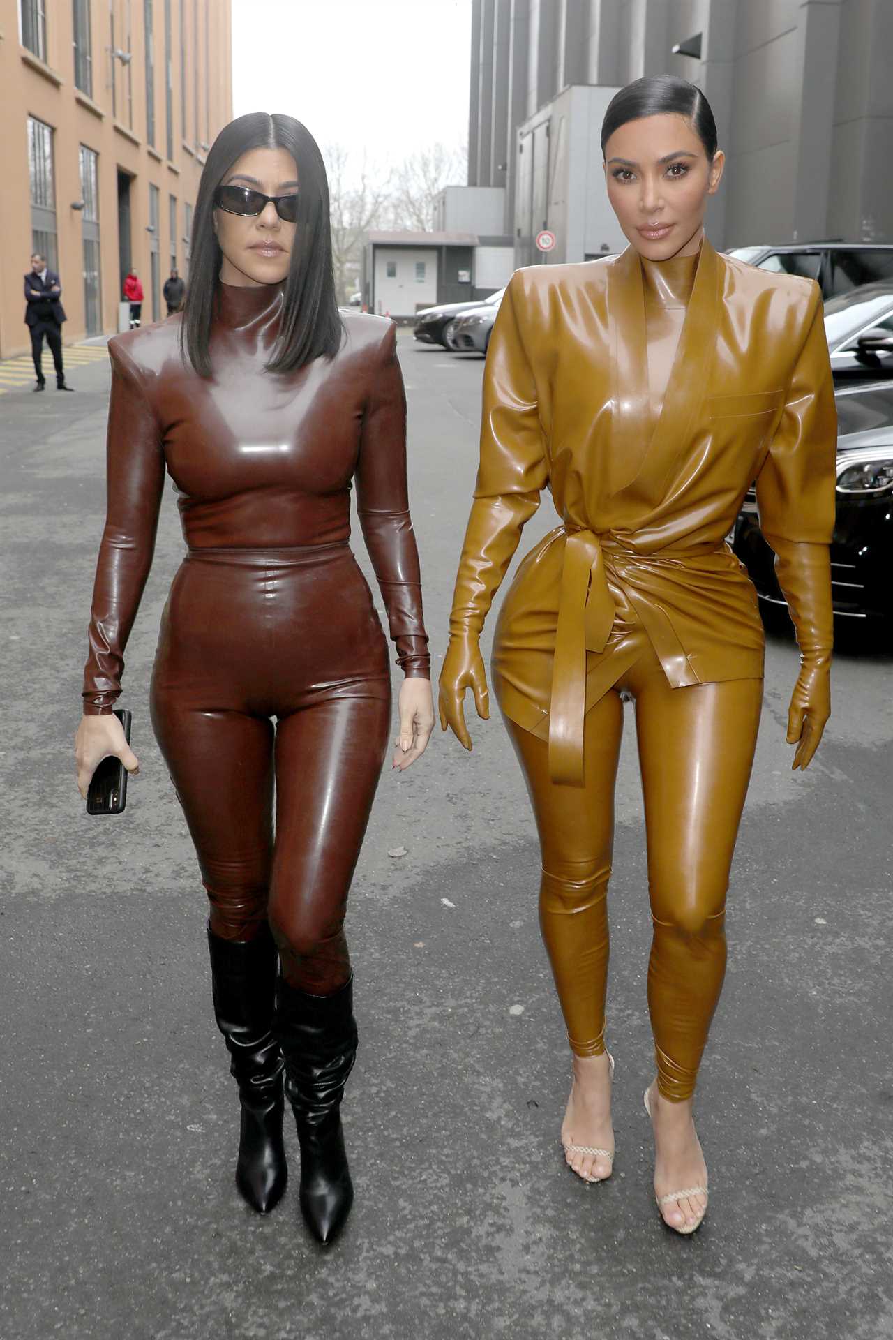 Kardashian fans spot ’embarrassing’ photoshop fail in Kourtney and Kim’s sexy new photo