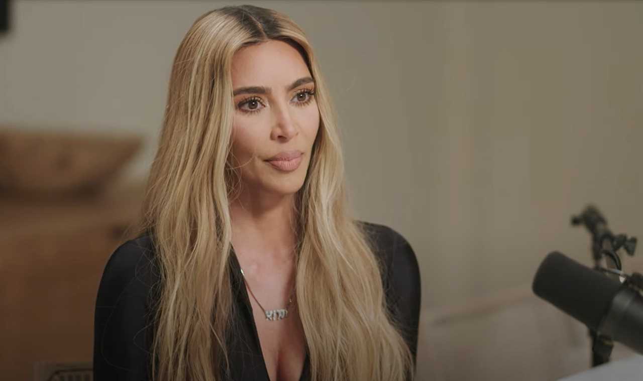 Kardashian fans left stunned as Kim looks completely unrecognizable in resurfaced photo & wish star stayed ‘natural’