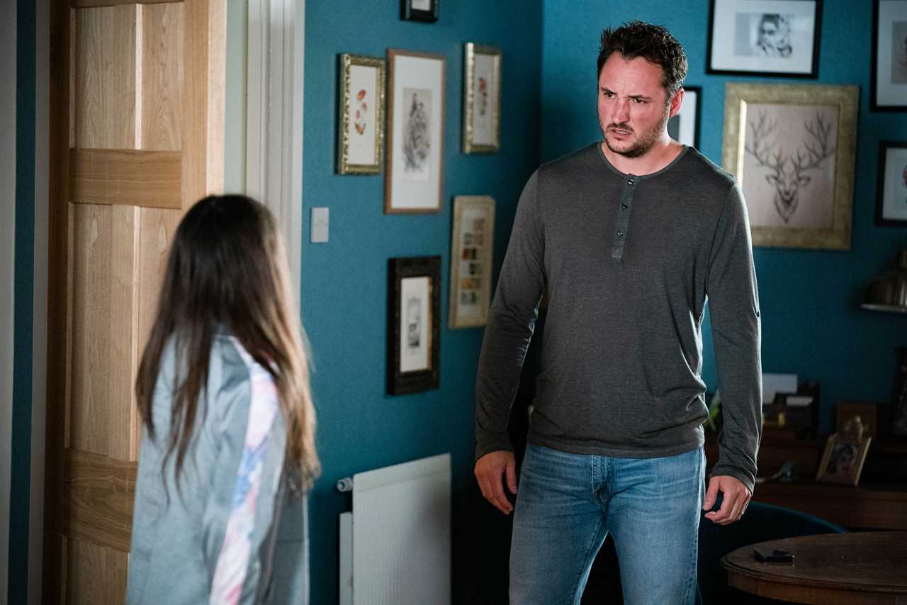 EastEnders fans predict huge character will return amid shock child pregnancy storyline