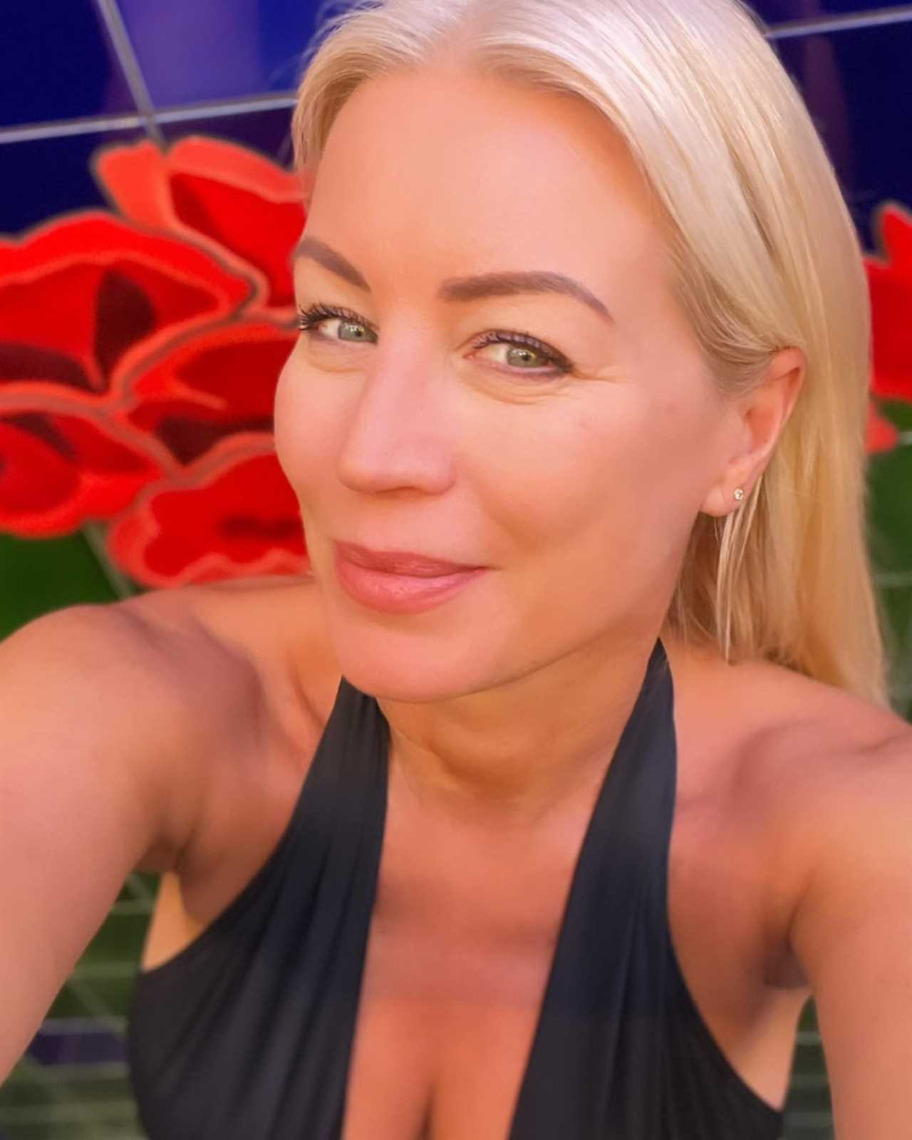 Denise Van Outen stuns in slimming black swimming costume on staycation