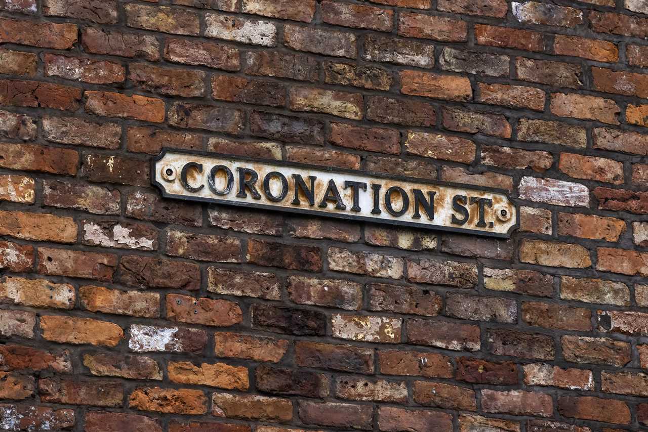 Coronation Street favourite’s dark past revealed as long-lost mother arrives