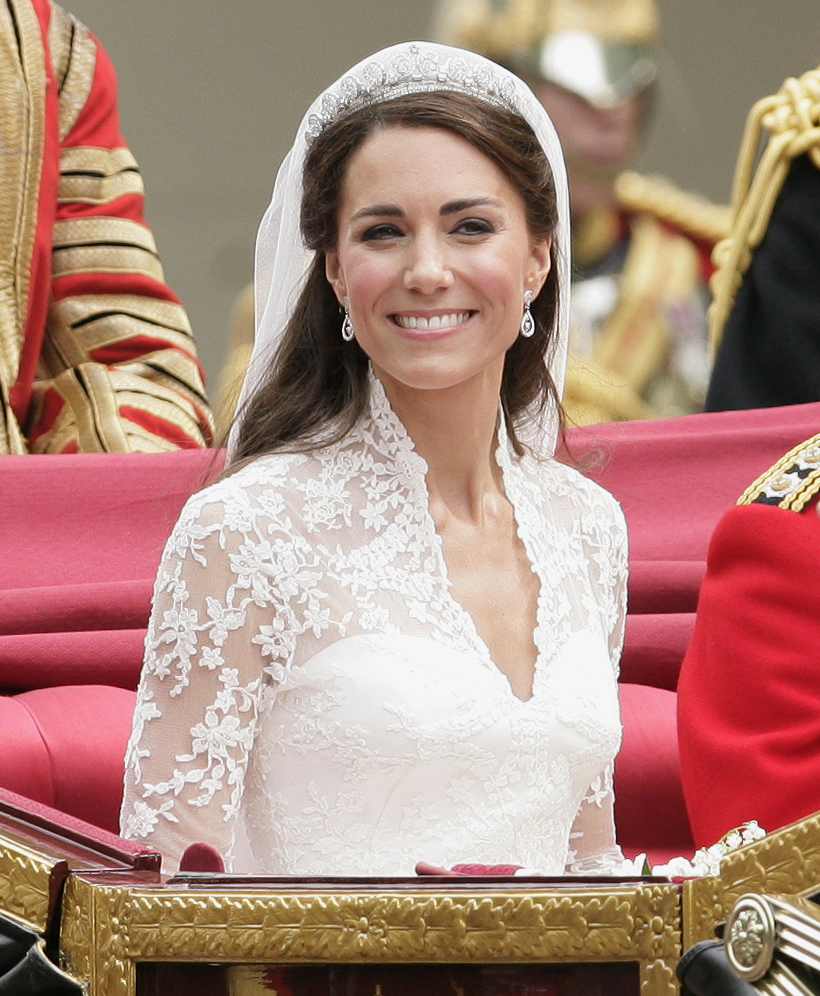 Shocking item Prince Harry gave Kate Middleton during wedding to Prince William revealed