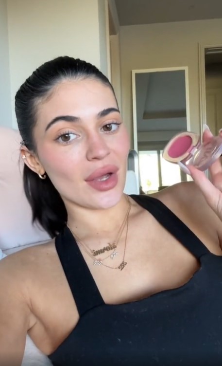 Kardashian fans think Kylie Jenner looks unrecognizable as she’s ‘overdoing her fillers’ in makeup-free new TikTok