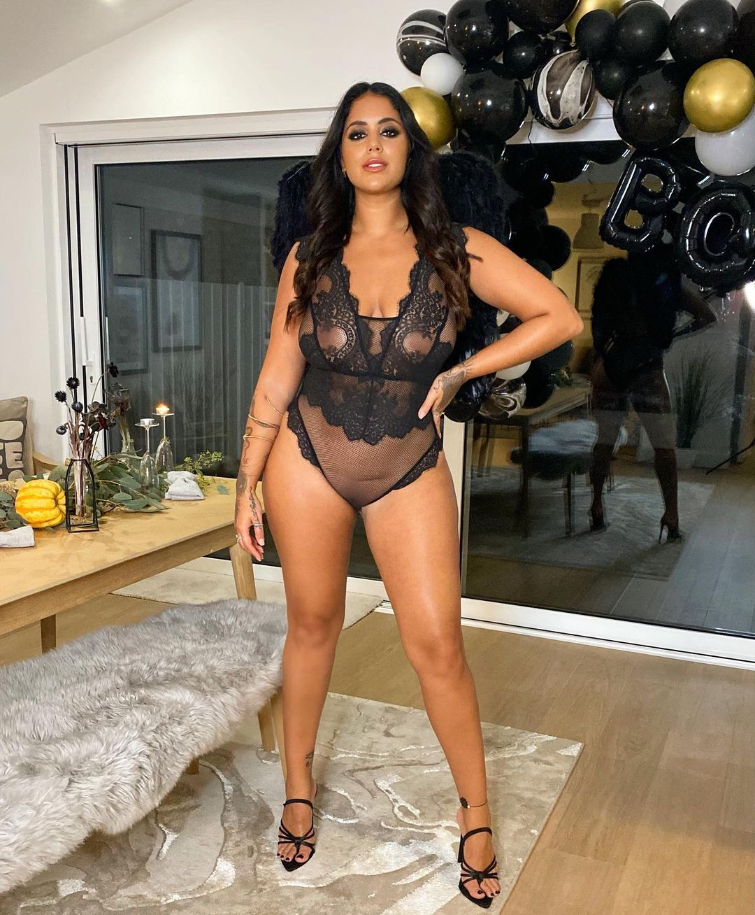 Love Island’s Malin Andersson strips totally naked after losing weight