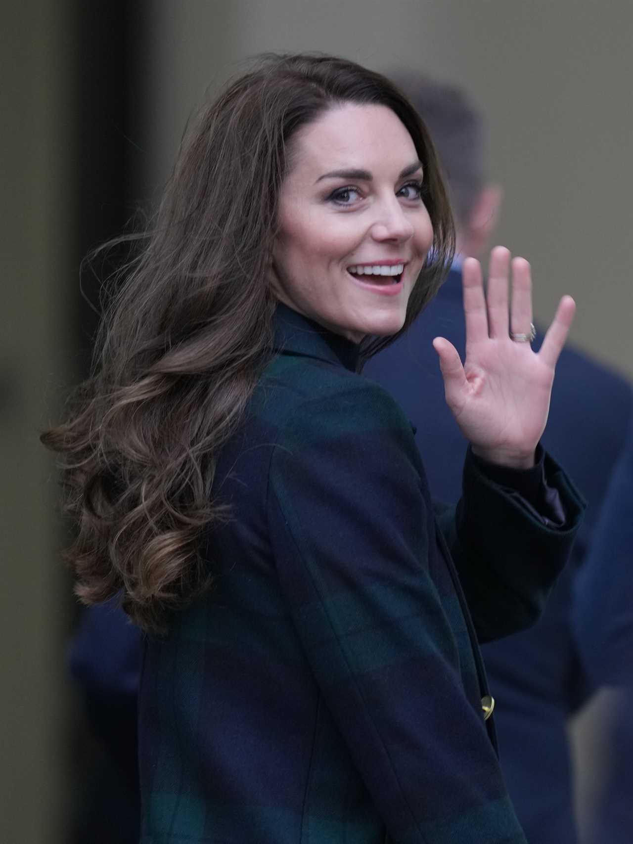 Prince William’s smiles are ‘unconvincing’ during Liverpool visit while Kate is ‘defiant’, body language expert reveals