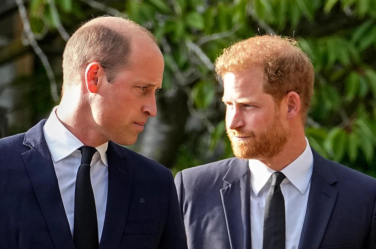 Royal Family ‘to hold peace talks with Prince Harry’ before coronation under plans to ‘fix’ relations, insiders claim