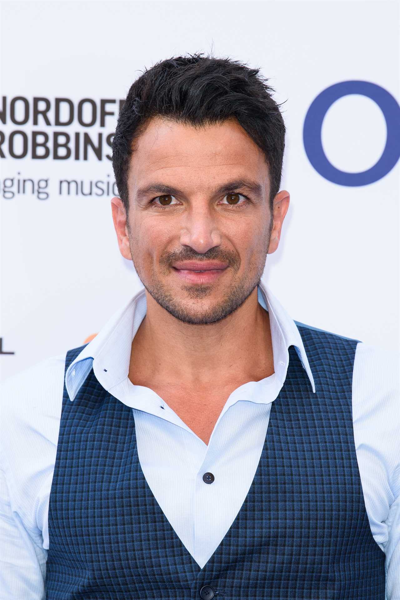 Peter Andre in blistering attack on Prince Harry saying he ‘threw his family under the bus’